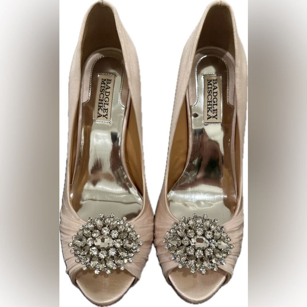 Badgley Mischka Jeannie D'Orsay Pump Open Toe Pink Satin Color Size 8 He…